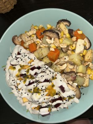 Buddha bowl  at Madame Hà in Con Dao