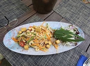 Green papaya salad at Nok Nok in Tallinn