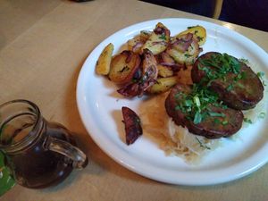 Vegan stuffed pig's stomach at Weinstube Eulenspiegel in Speyer