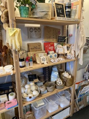 reusable wraps  at Earthling's Playground - 지구인의 놀이터 in Gyeonggi-do