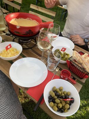 Vegan Fondue   at Fondue Villa & Garden in Unterseen