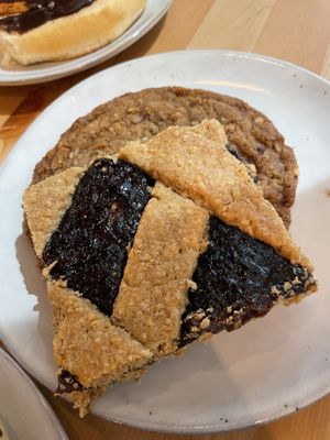   at Brauðgerðarhús Akureyrar in Akureyri