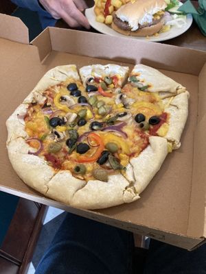 Vegan pizza   at Robertsons in Orkney Islands