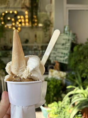 Peanuts and yogurt  at G'ala Gelateria in Lissone