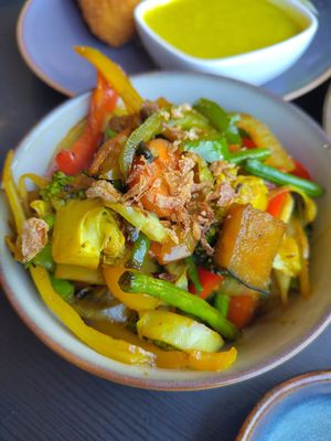 Stir fried mixed vegetables at Tapau House Restaurant in Arklow