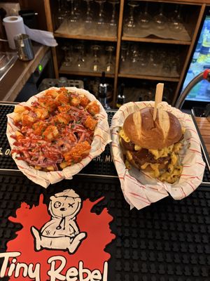The Mac-Rib burger & Buffalo Chick’n dirty fries   at Rabbit Food @ Meadows Tap in Edinburgh