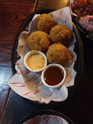 Haggis baws at Rabbit Food @ Meadows Tap in Edinburgh