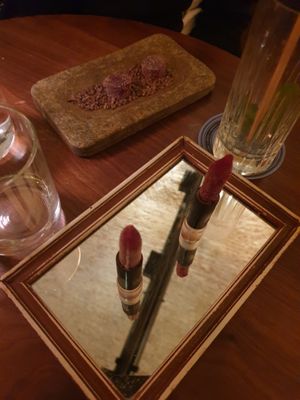 Edible lipstick at Mini Bar - José Avillez in Lisbon