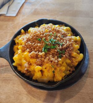 Mac n cheese at Goji Berry in Phoenix