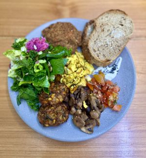 Big breakfast   at TRu in Kerobokan Kelod