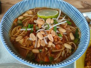 Vietnamesische Nudelsuppe at Trübsee Self-Service in Engelberg