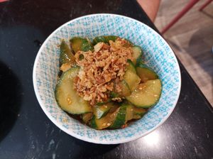 Entrée concombre at Komesu in Angers