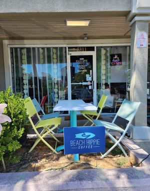 Dog friendly outdoor seating #Veganuary at Beach Hippie Coffee in Myrtle Beach