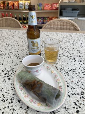 Spring roll and Thai beer  at Ketiw in Montreal