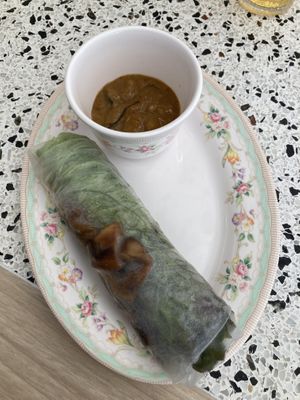 Spring roll  at Ketiw in Montreal