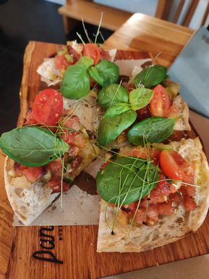 Bruschetta (without pesto and cheese) at Paneólio Pizza Bar in Caldas Da Rainha