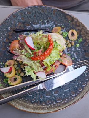 Tomato tartar at Restaurant PROEFF! in Mechelen