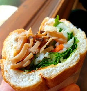  at 10 O'clock Blossom in Seoul