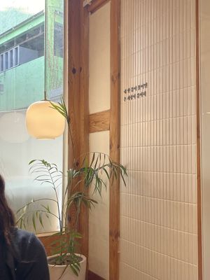   at 10 O'clock Blossom in Seoul