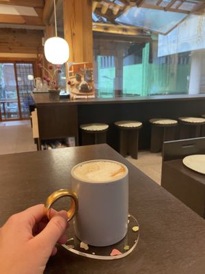   at 10 O'clock Blossom in Seoul