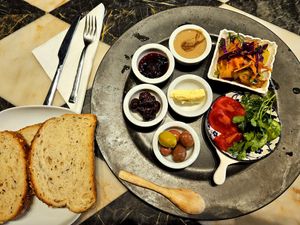 Vegan kahvalti at Wegain in Istanbul