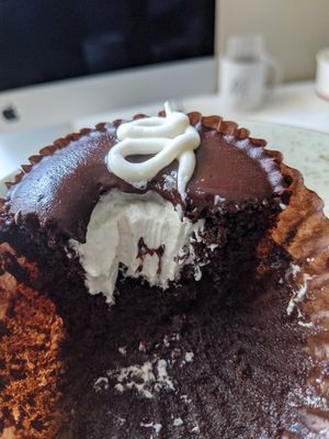 🙌 at Rainbow Bridge Natural Deli Cafe in Ojai