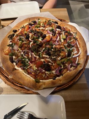 Große vegane Pizza    at Peppes Pizza - Stortingsgata in Oslo