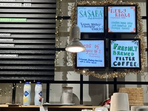 inside  at Coffee Company - Oude Doelenstraat in Amsterdam