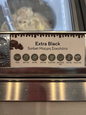   at Parasagas in Folegandros