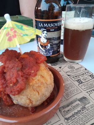 Gran descubrimiento, cuando todo en el pueblo es carne. Además te atienden súper bien y conocen su producto. Genial at La Mossada - Maybe closed in Lleida