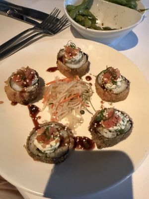 Really funky, delicious way to serve sushi - 👏🏼👏🏼👏🏼👏🏼👏🏼👏🏼👏🏼👏🏼👏🏼👏🏼👏🏼👏🏼👏🏼👏🏼👏🏼  at Roy's in Honolulu