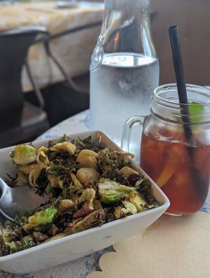 Crispy Brussel Sprouts and iced tea at Ol Buckaroo in Three Rivers