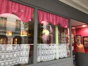 Façade côté rue royale  at Le Comptoir de Mamie Bigoude in Orleans