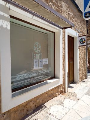  at Larotî Micropanaderia & Tienda Gourmet in Campos