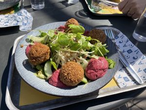 Falafelsallad  at Mr Cake in Stockholm