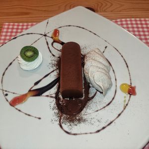 Dessert al cioccolato at Ristorante Peruggini in Vistarino
