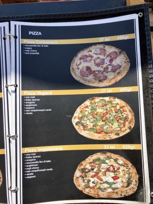 Pizza “vegan” and “vegetarian"  at Marinara in Constanta