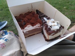 Tiramisu and Bounty Cake at Lorelicious in Bucharest
