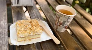 Crème cake w homemade kombucha   at Lorelicious in Bucharest