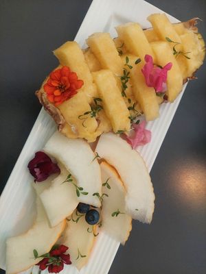 Zwischendurch mal was erfrischendes, Melone- Ananas at Cafe Auersperg in Linz