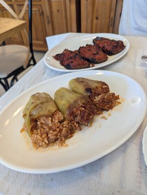Stuffed peppers (rice) at Arti'Zanave in Shkoder