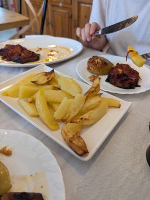 Potatoes at Arti'Zanave in Shkoder