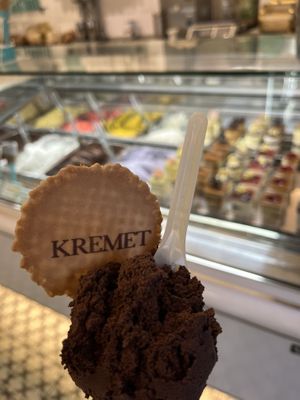   at Kremet Gelateria in Cagliari