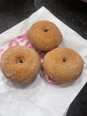 Minis   at DOS PINK in Phoenix