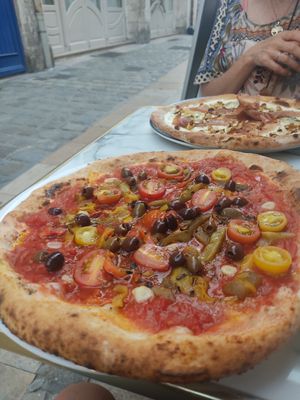  at Nonno Leo in La Rochelle