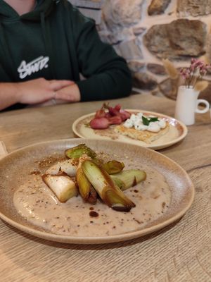  at Ephéméride in Sare