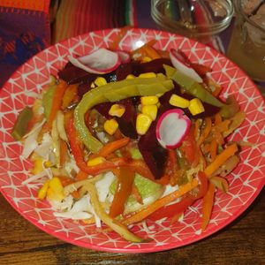 Nachos con verdure e filetto di cactus at Para Todos in Trento