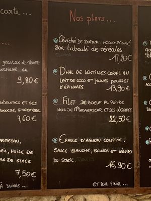 The lentil dhal in the special board was vegan also   at Le Cantou in Saint-cirq-lapopie