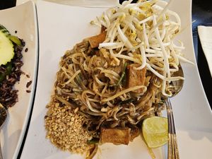  at VeStation Urban Organic Kitchen in Sherman Oaks