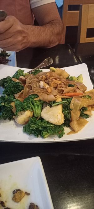 One of the best vegan restaurants we  ever tried at VeStation Urban Organic Kitchen in Sherman Oaks